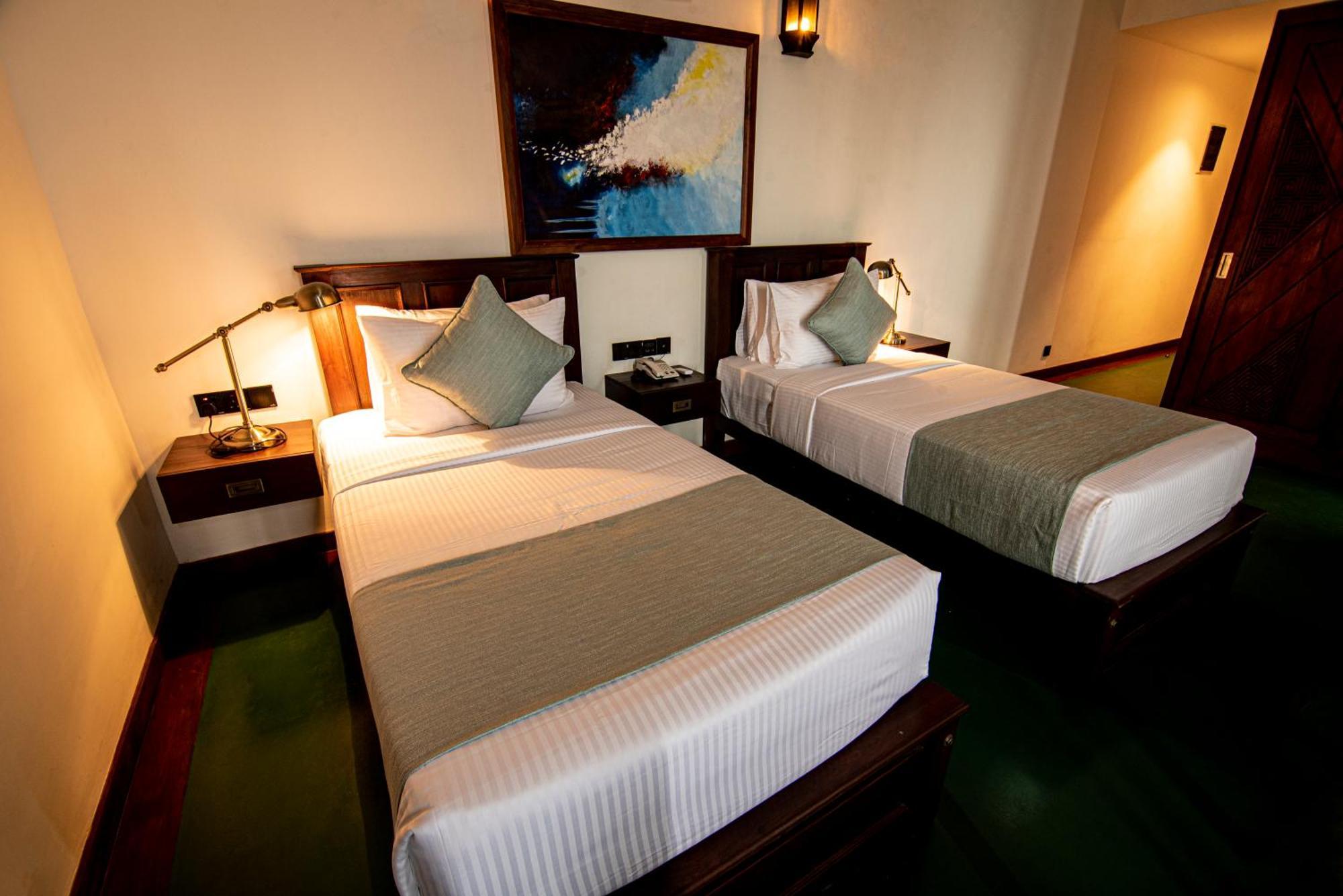 The Rockwall Boutique Hotel Bentota Extérieur photo